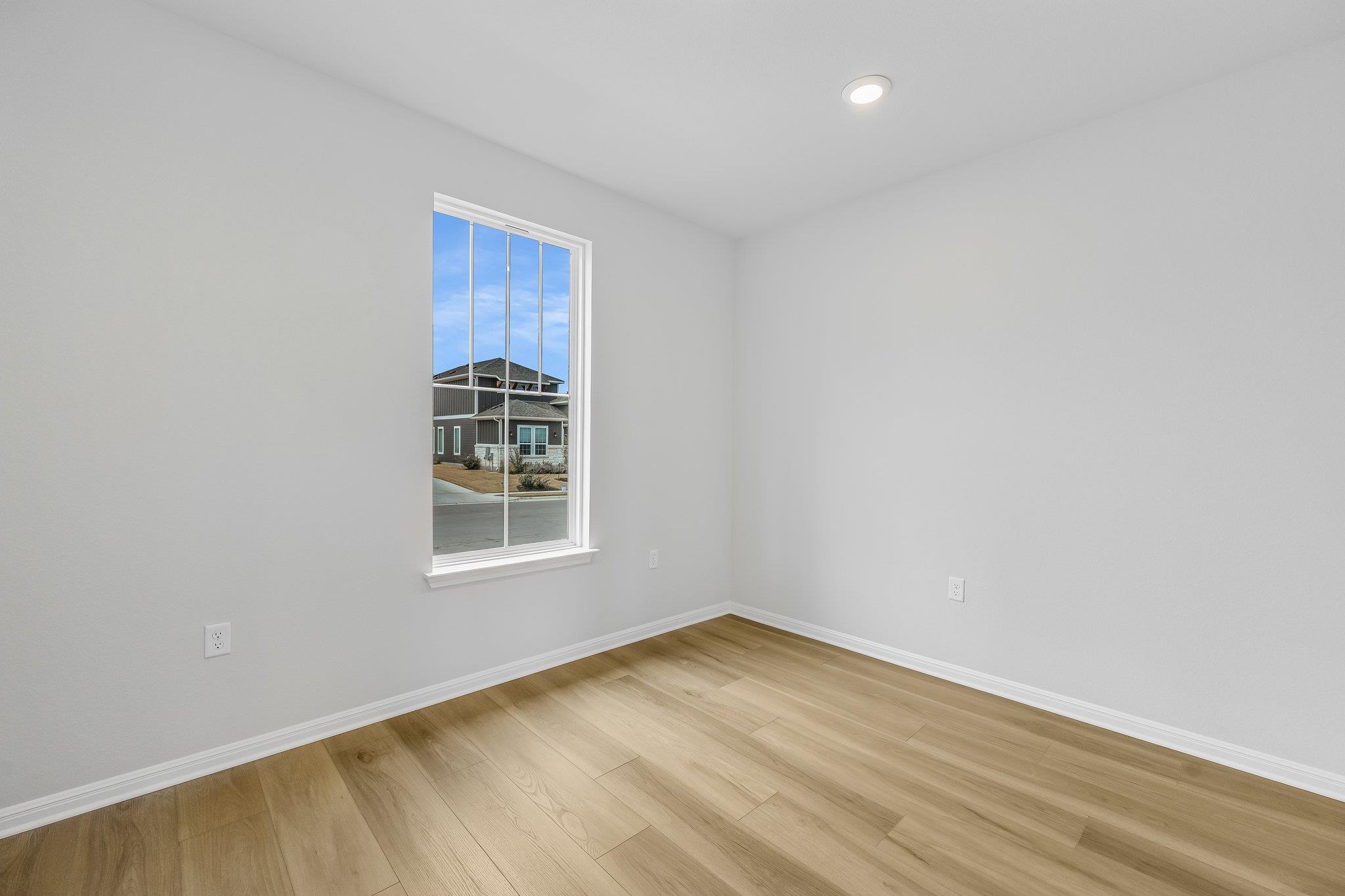 8515 Dongan Dr, Austin, TX 78744