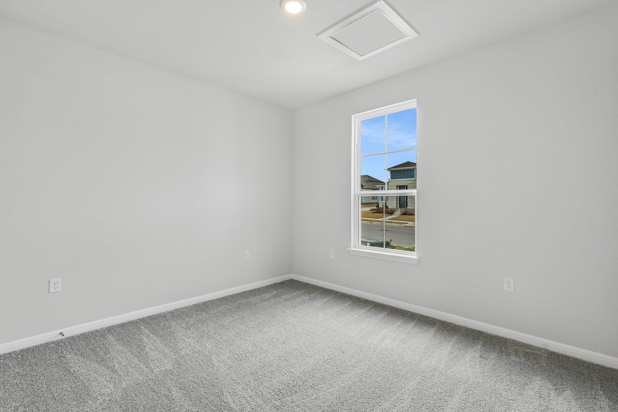 8515 Dongan Dr, Austin, TX 78744