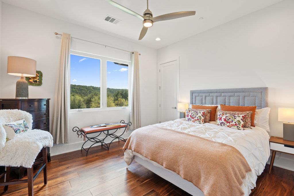 908 Cypress Grove Dr, Austin, TX 78732