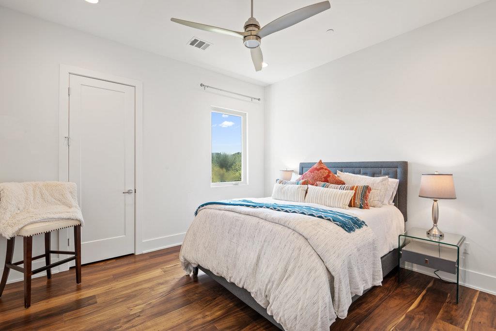 908 Cypress Grove Dr, Austin, TX 78732