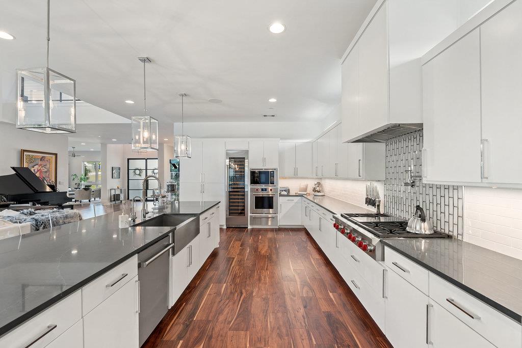 908 Cypress Grove Dr, Austin, TX 78732