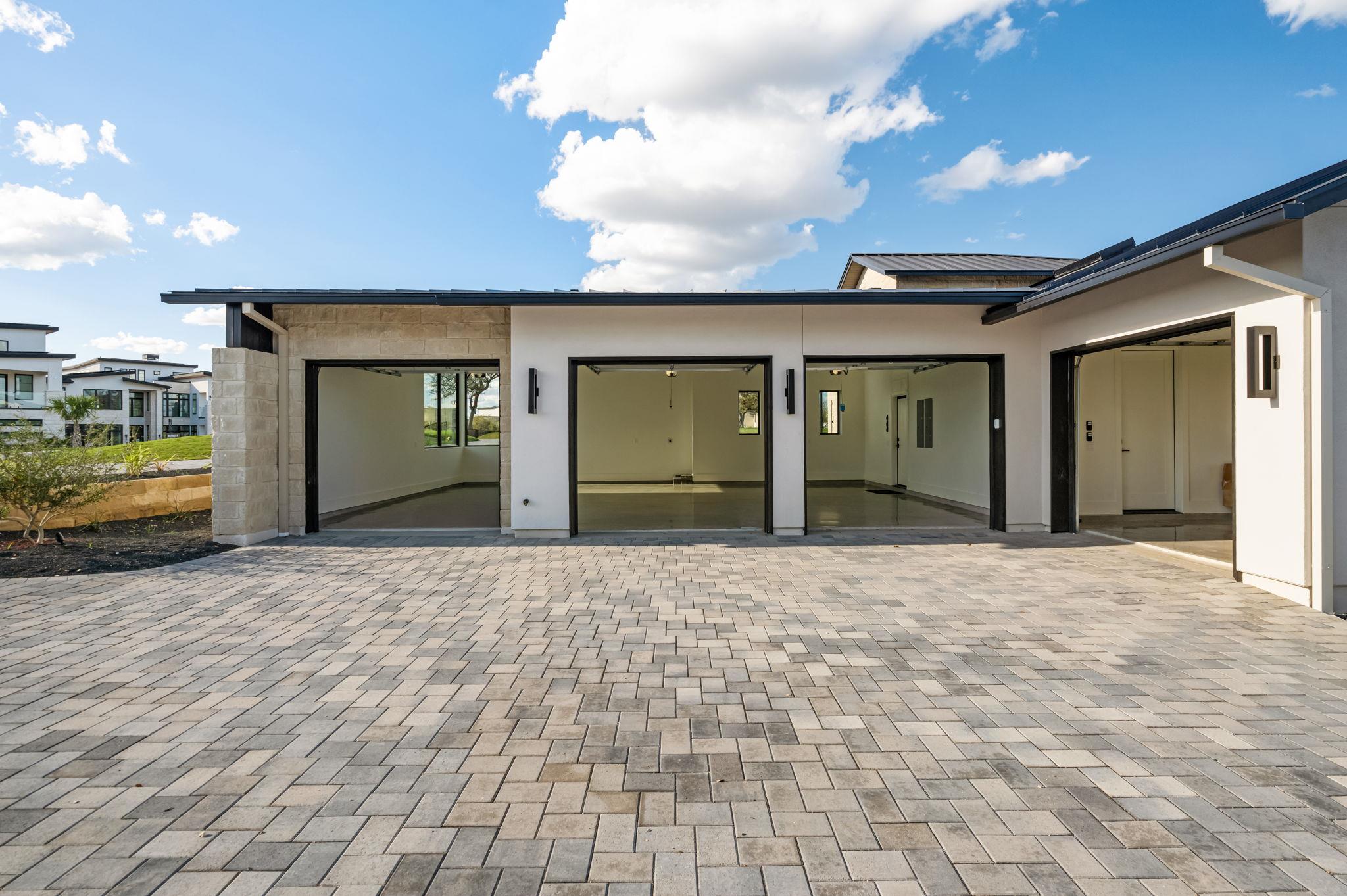 605 Casasanta Trl, Austin, TX 78738