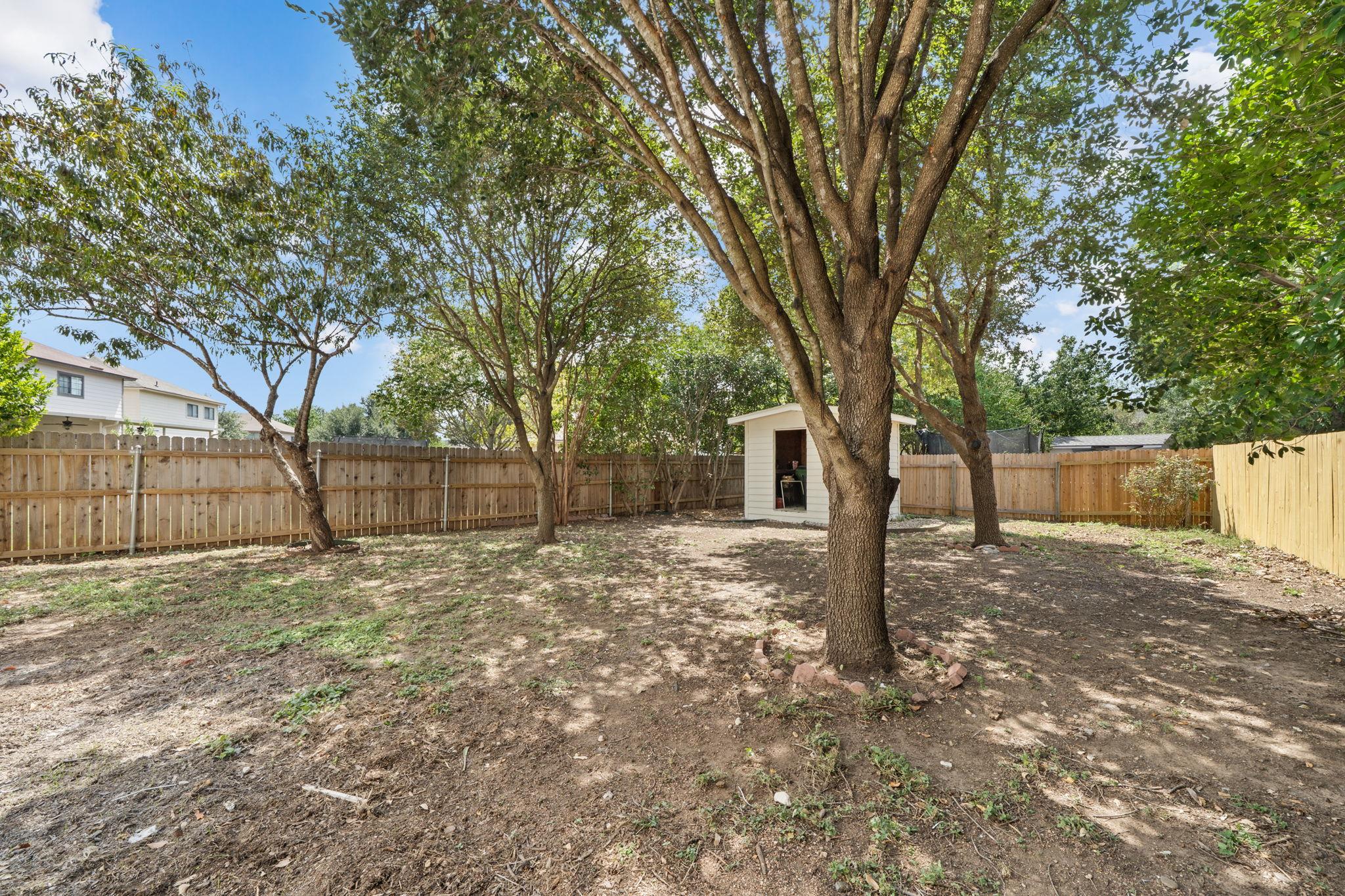 1206 Champion Dr, Round Rock, TX 78664