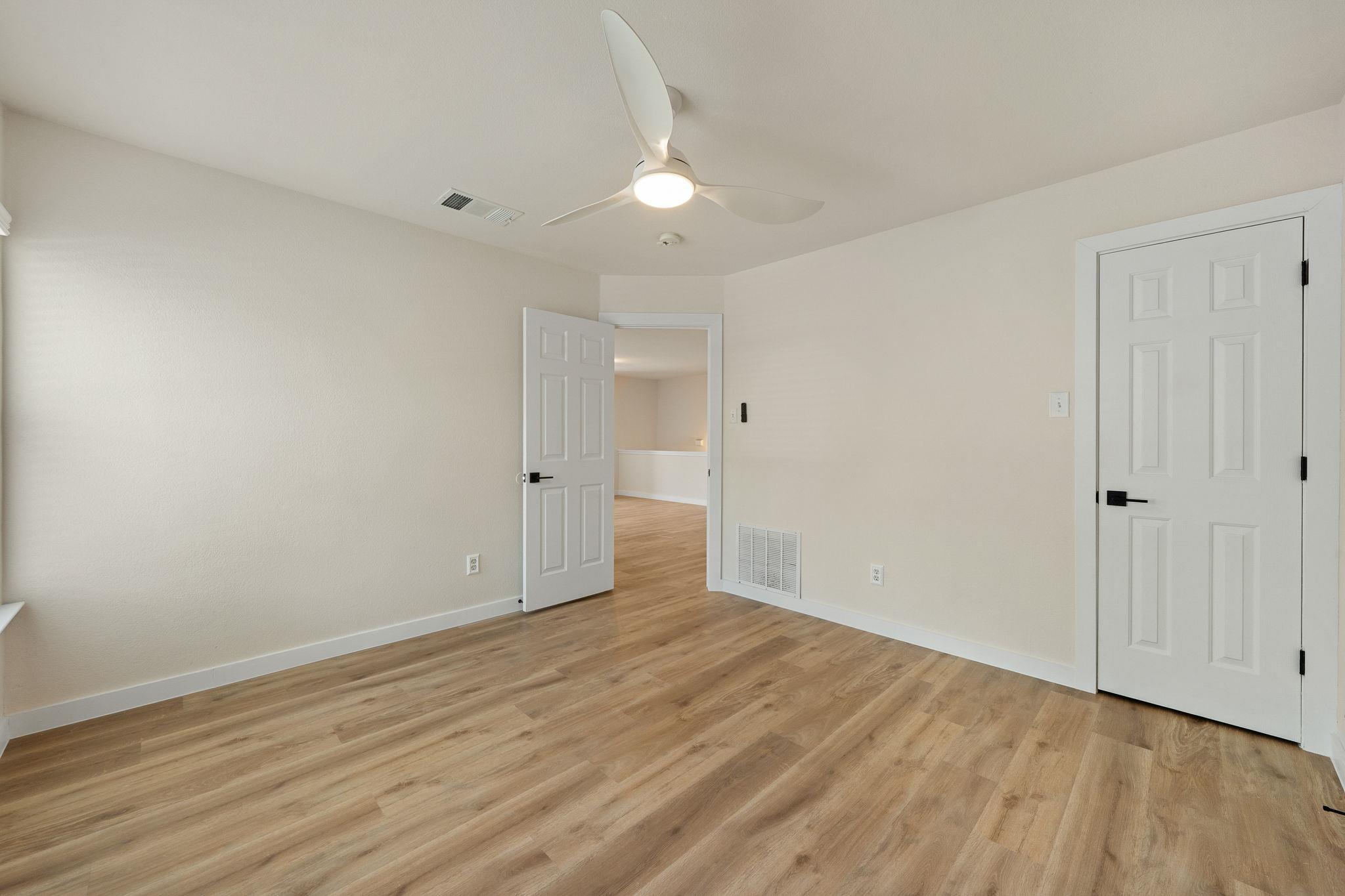 1206 Champion Dr, Round Rock, TX 78664