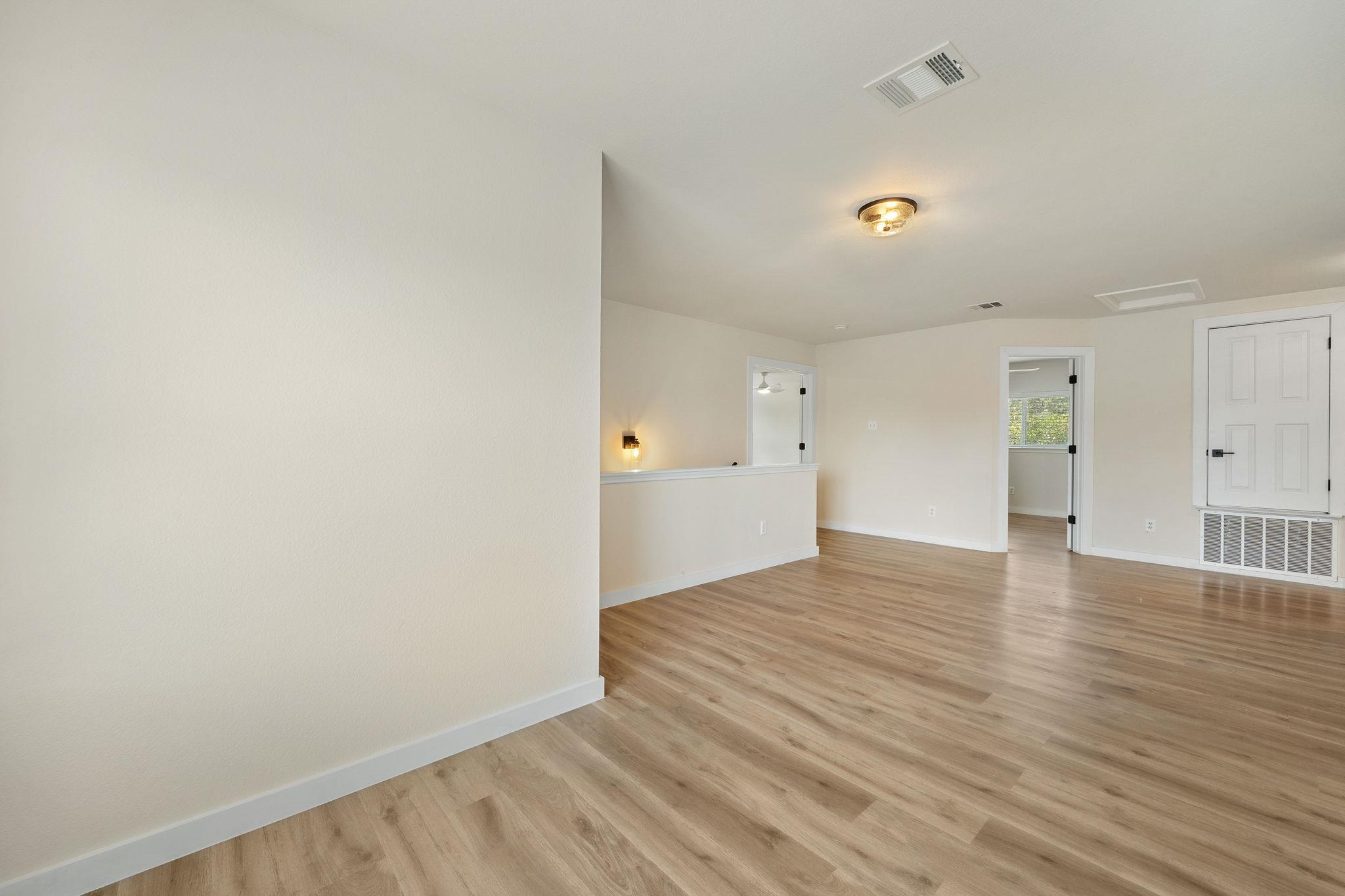 1206 Champion Dr, Round Rock, TX 78664