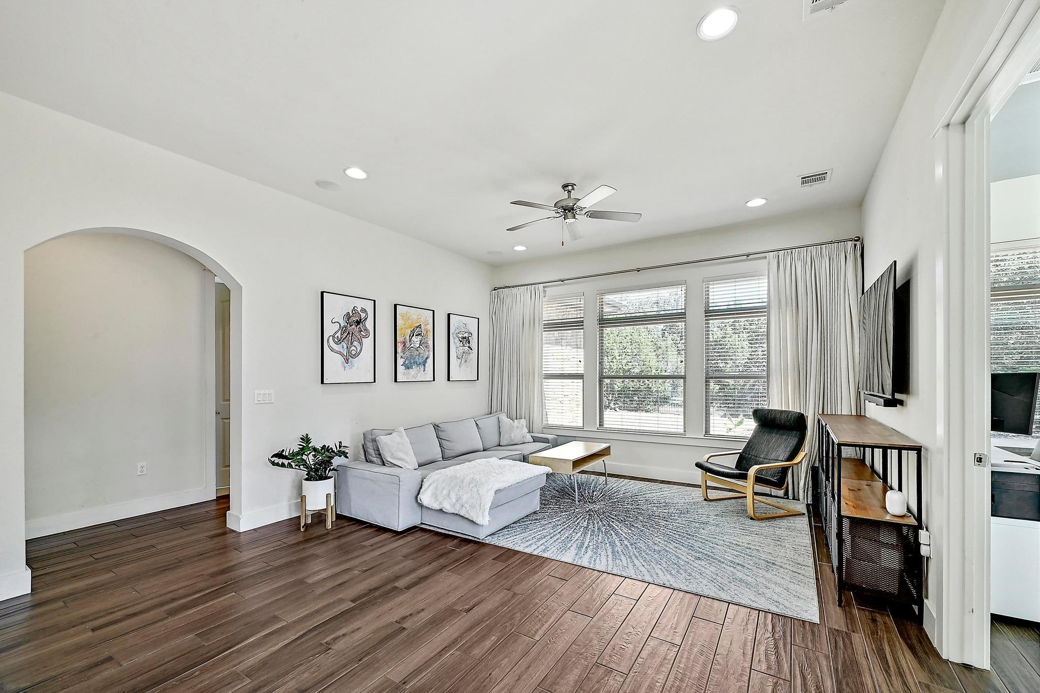 7909 Orisha Dr, Austin, TX 78739