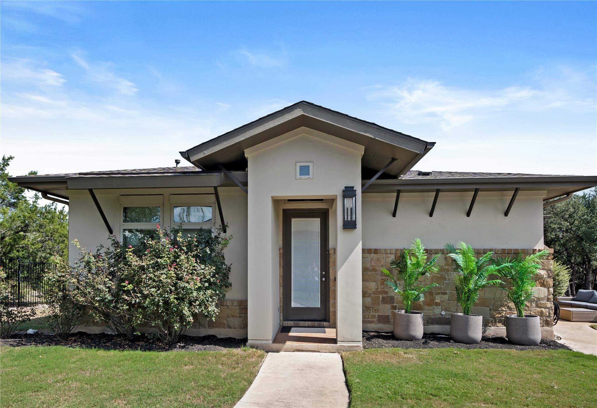 7909 Orisha Dr, Austin, TX 78739