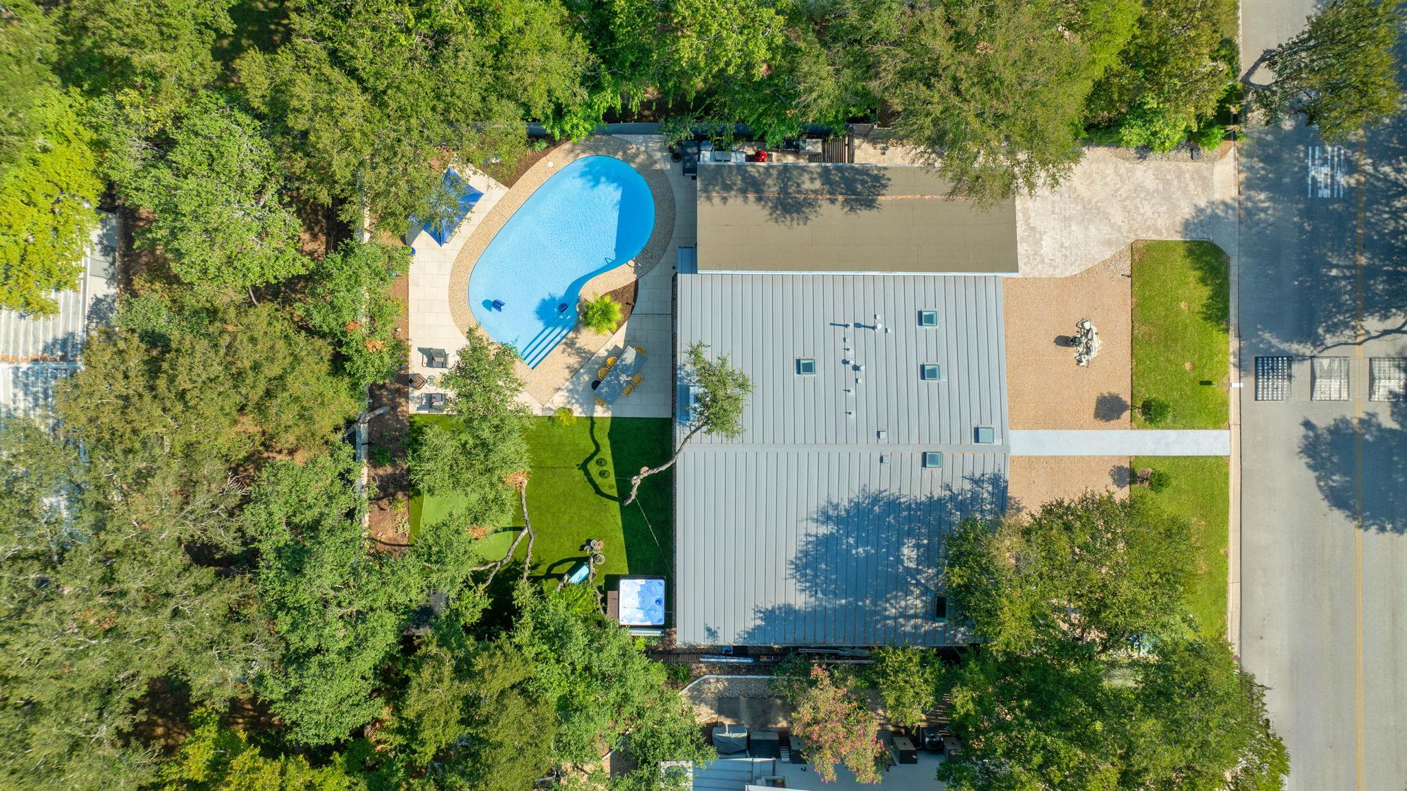 412 Ridgewood Rd, West Lake Hills, TX 78746