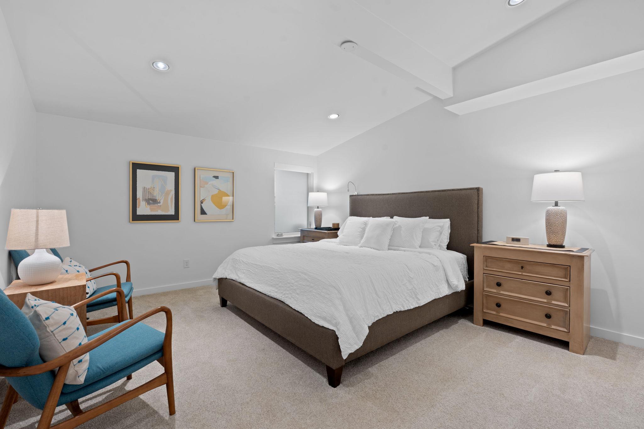 412 Ridgewood Rd, West Lake Hills, TX 78746