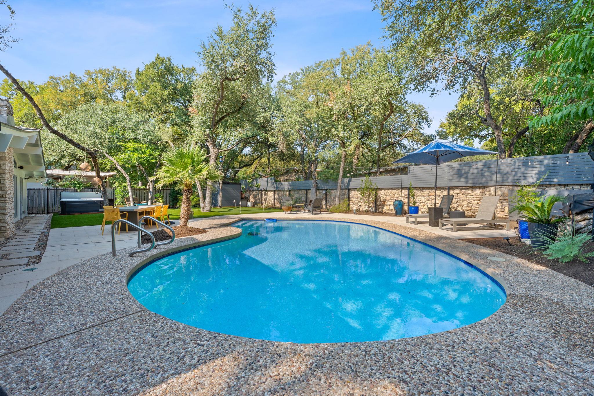 412 Ridgewood Rd, West Lake Hills, TX 78746