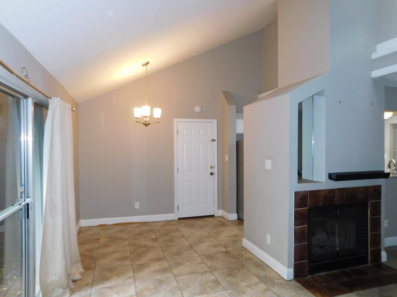 1604 Summer Creek Ct # B, Austin, TX 78704