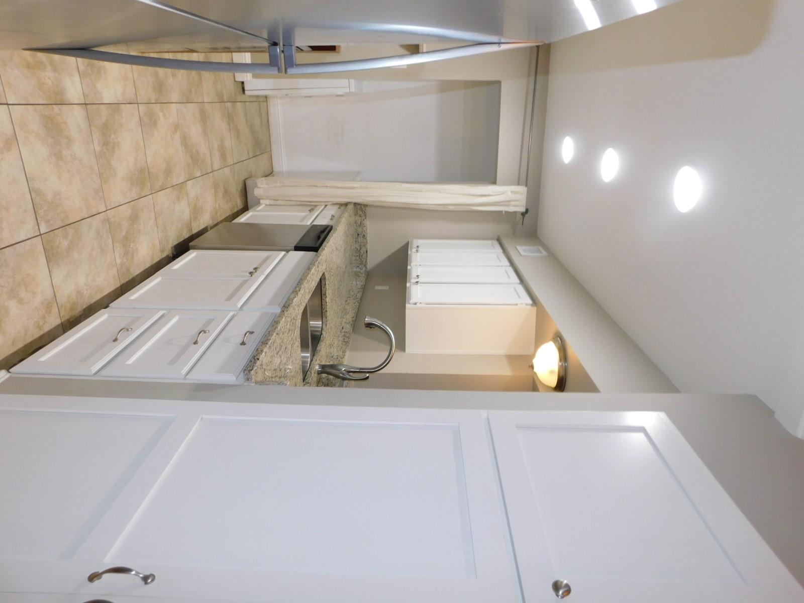 1604 Summer Creek Ct # B, Austin, TX 78704