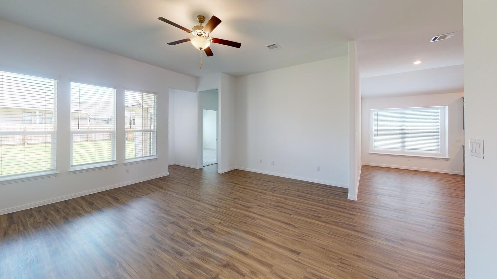 162 Coronella Dr, Liberty Hill, TX 78642