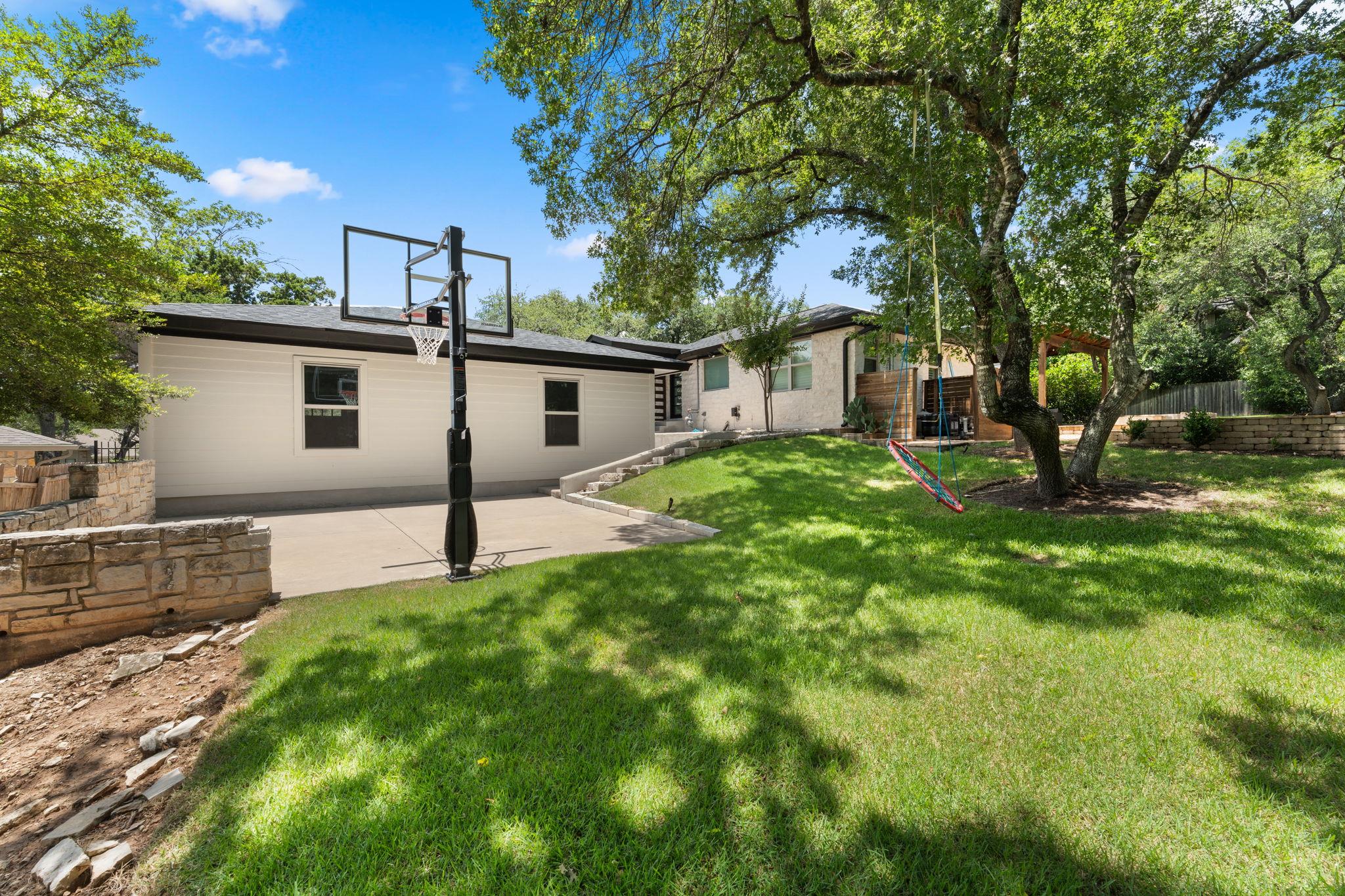 6604 Whitemarsh Valley Walk, Austin, TX 78746