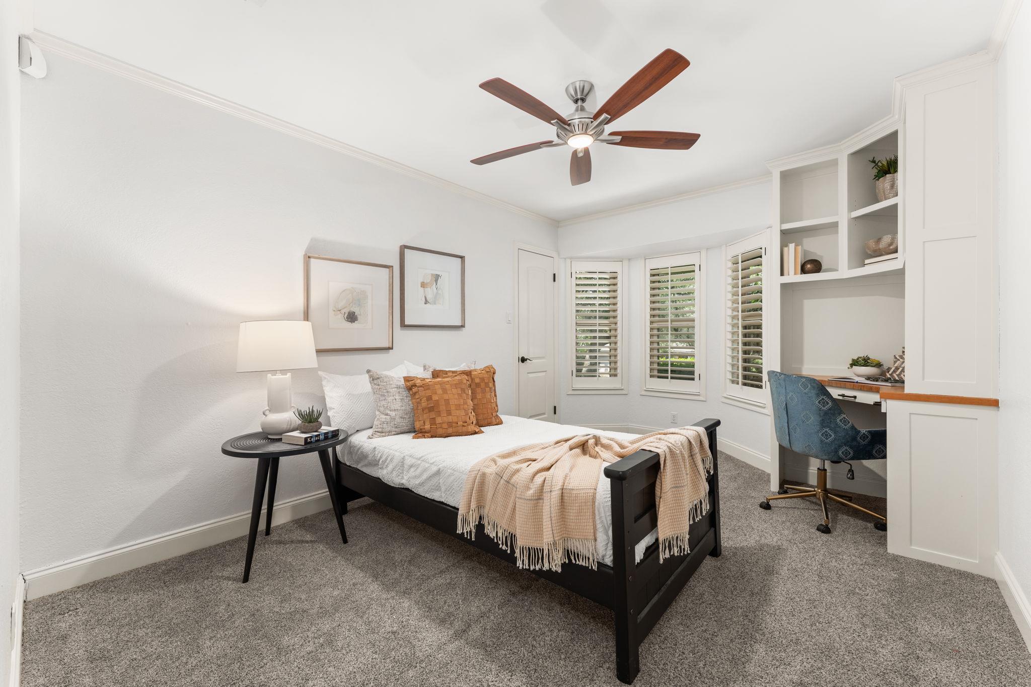 6604 Whitemarsh Valley Walk, Austin, TX 78746