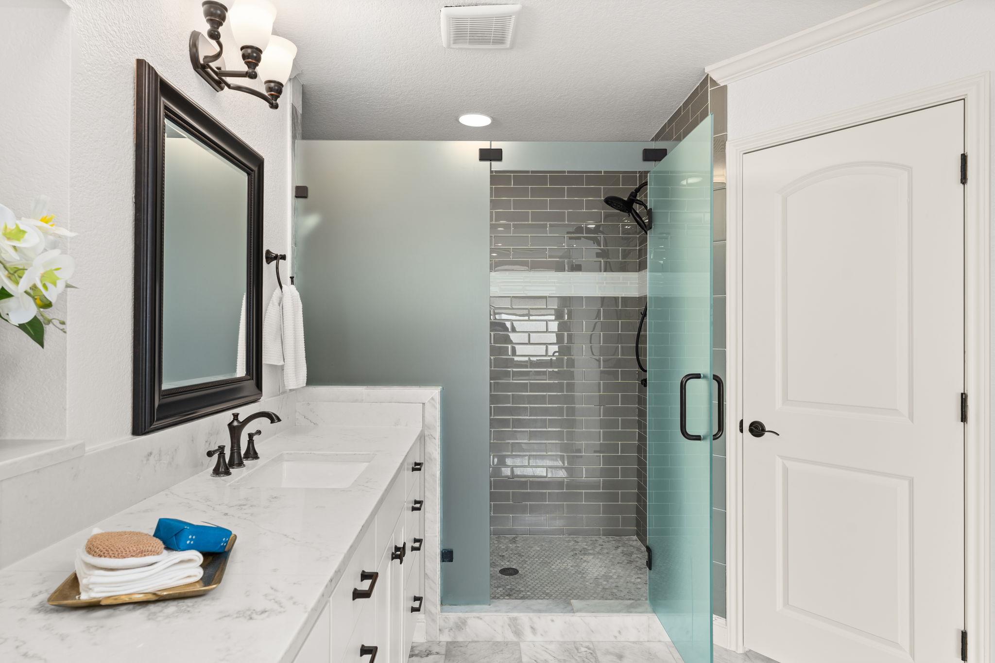 6604 Whitemarsh Valley Walk, Austin, TX 78746