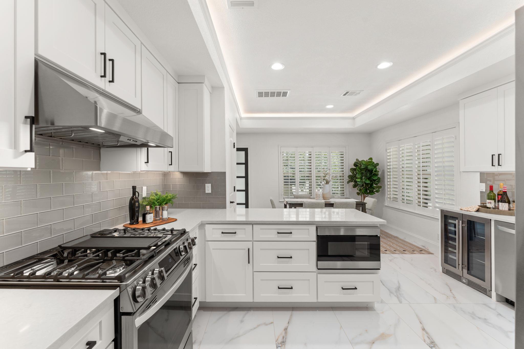 6604 Whitemarsh Valley Walk, Austin, TX 78746