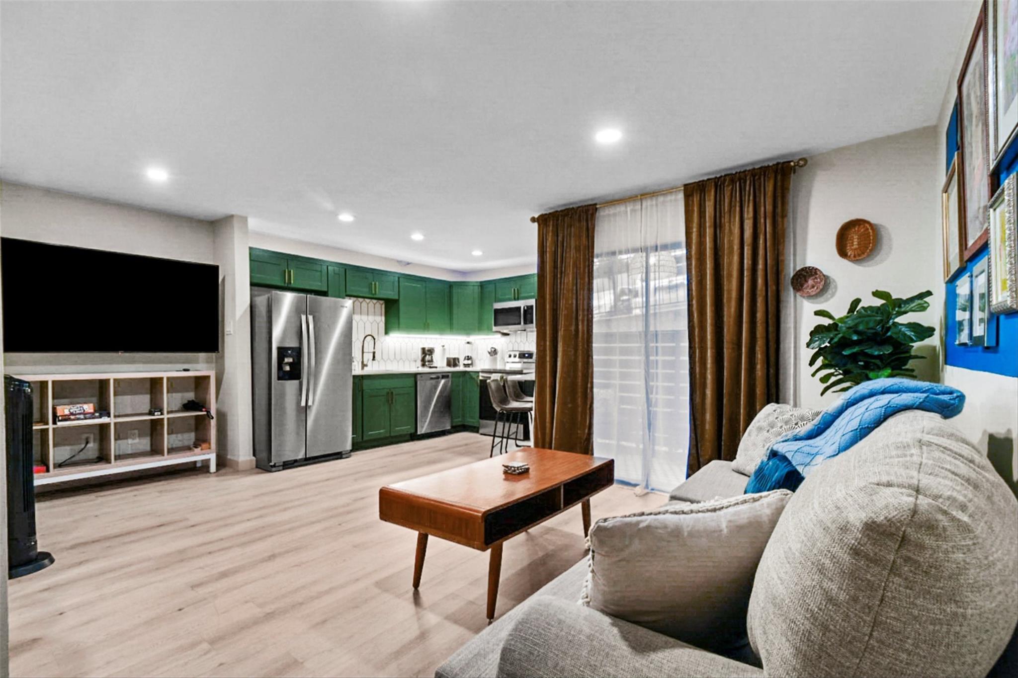 1840 Burton Dr # 192, Austin, TX 78741