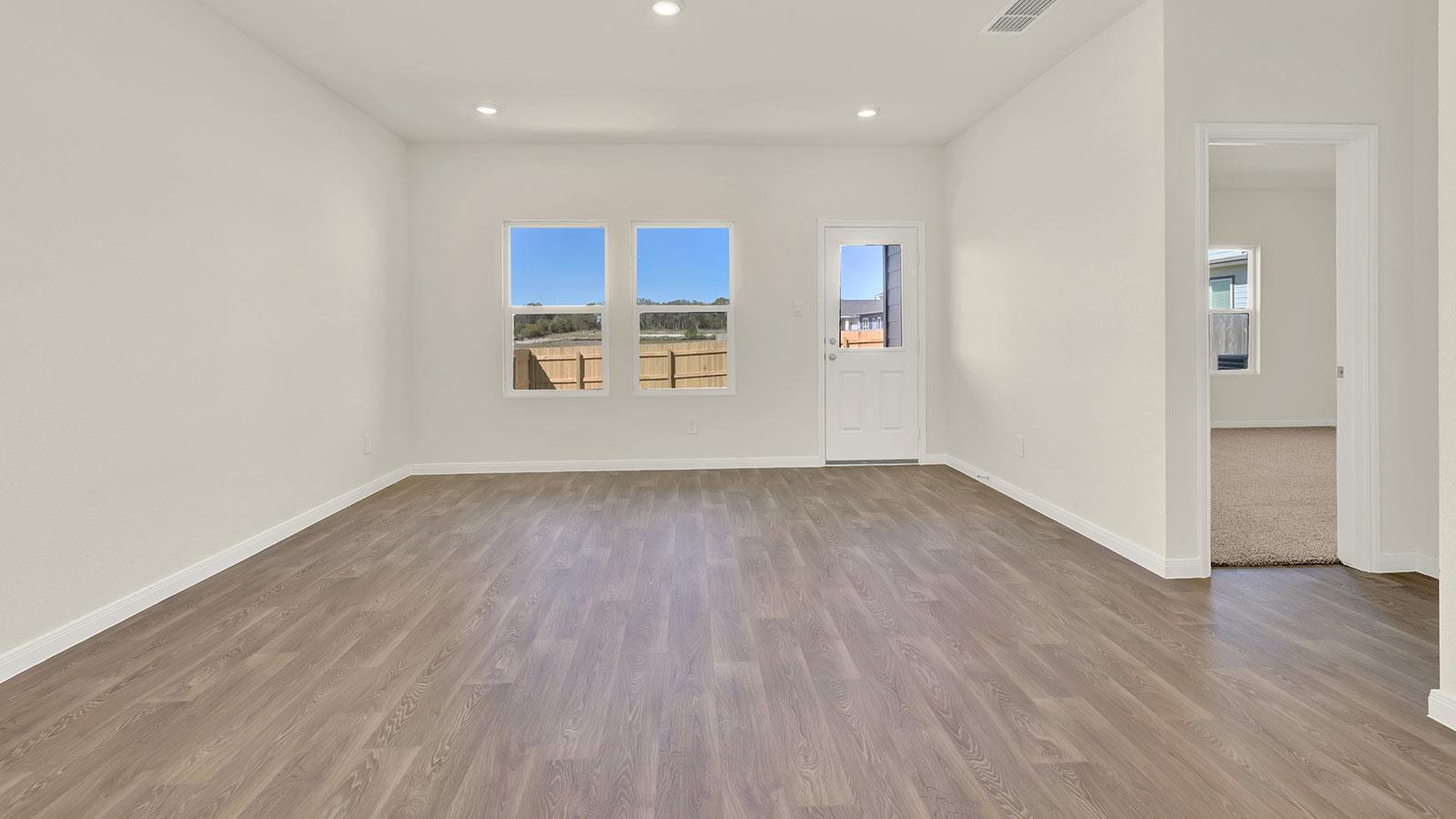 226 SHENANDOAH Dr, Kyle, TX 78640