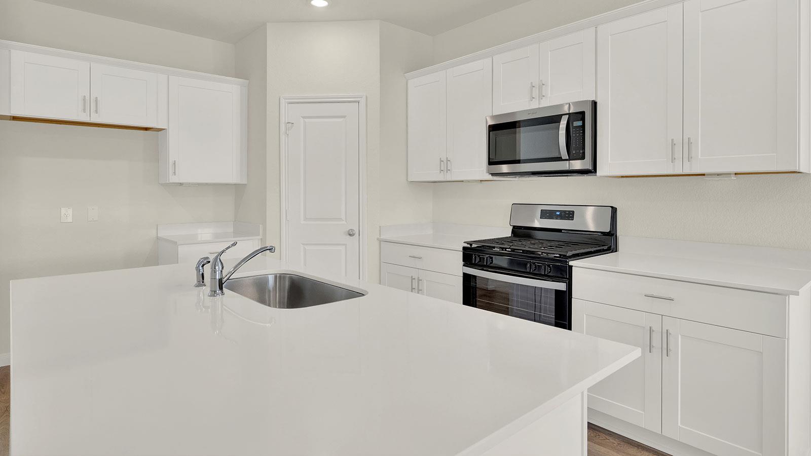 226 SHENANDOAH Dr, Kyle, TX 78640