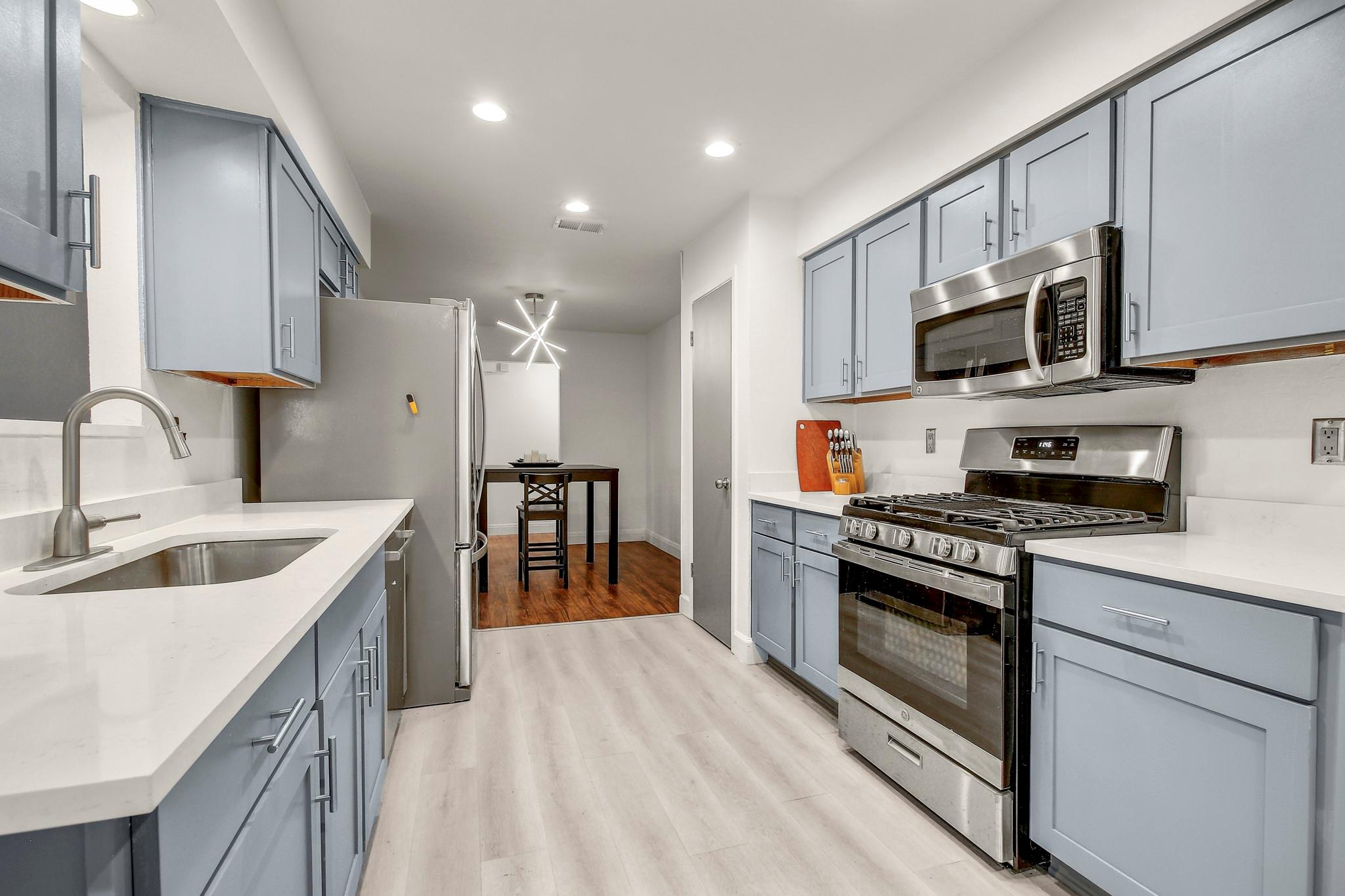 12319 Wycliff Ln, Austin, TX 78727