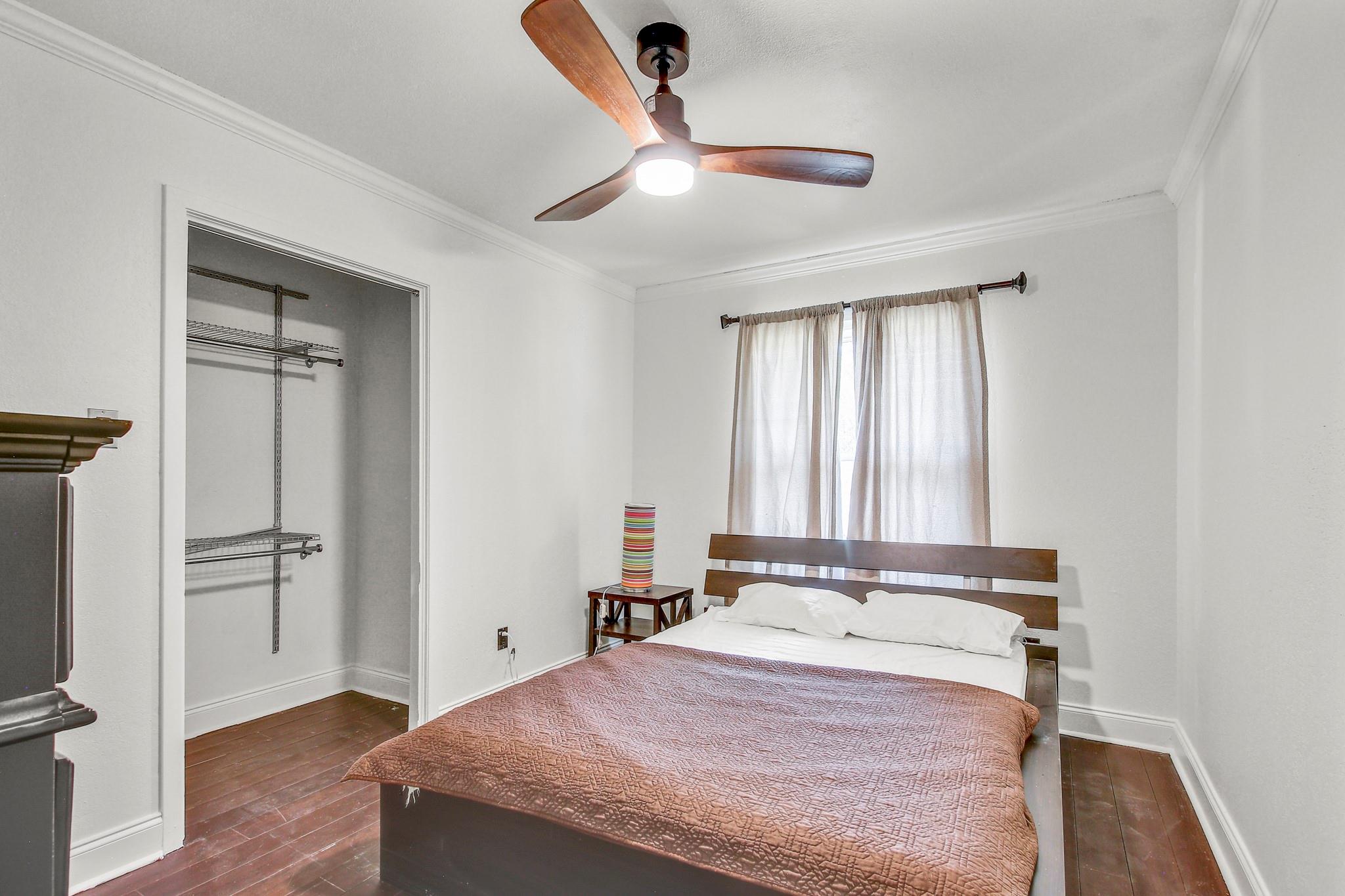 12319 Wycliff Ln, Austin, TX 78727