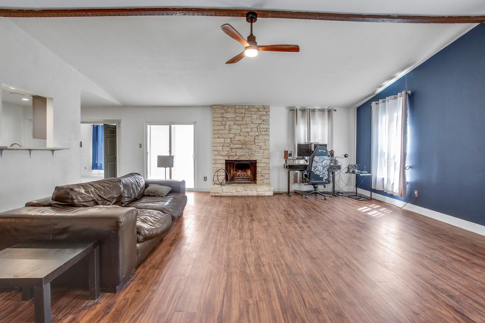 12319 Wycliff Ln, Austin, TX 78727