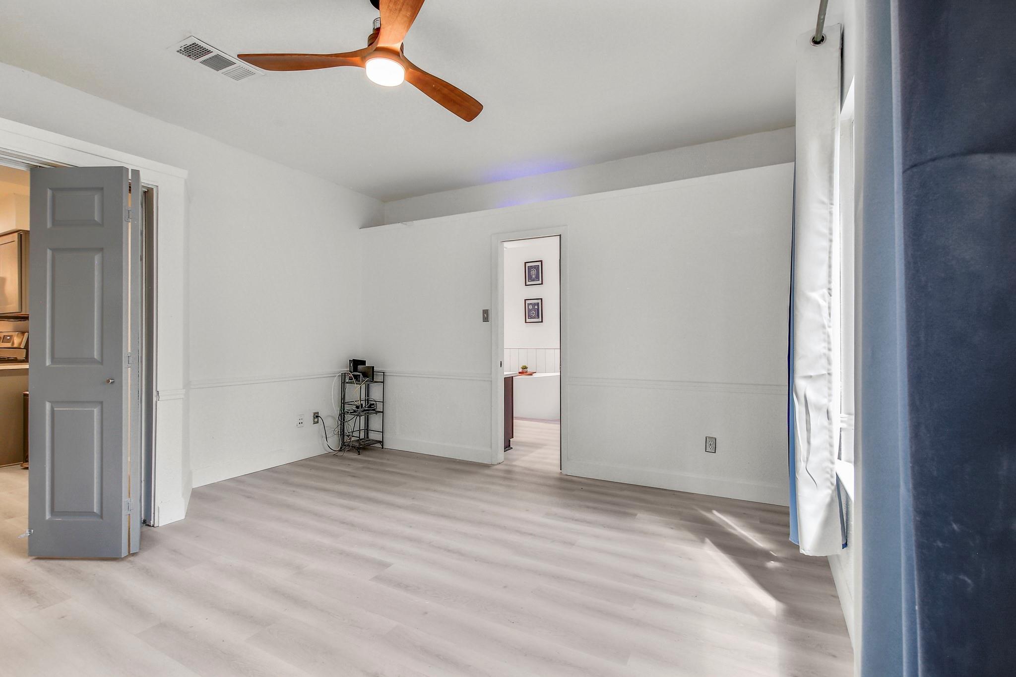 12319 Wycliff Ln, Austin, TX 78727