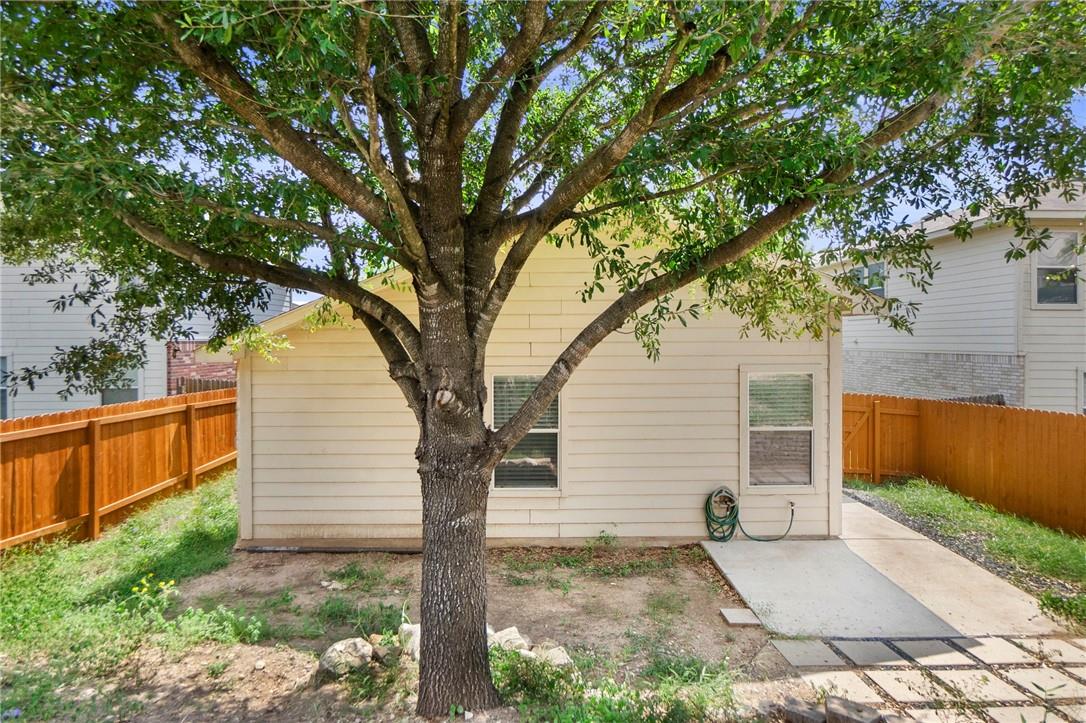 5908 Silver Screen Dr, Austin, TX 78747