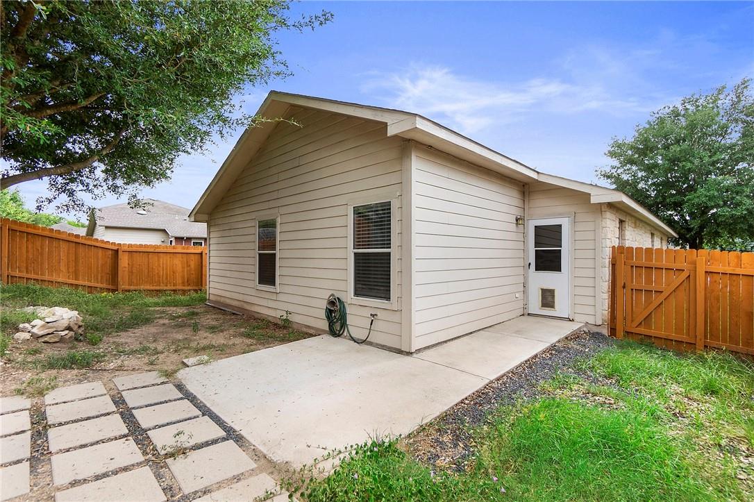 5908 Silver Screen Dr, Austin, TX 78747
