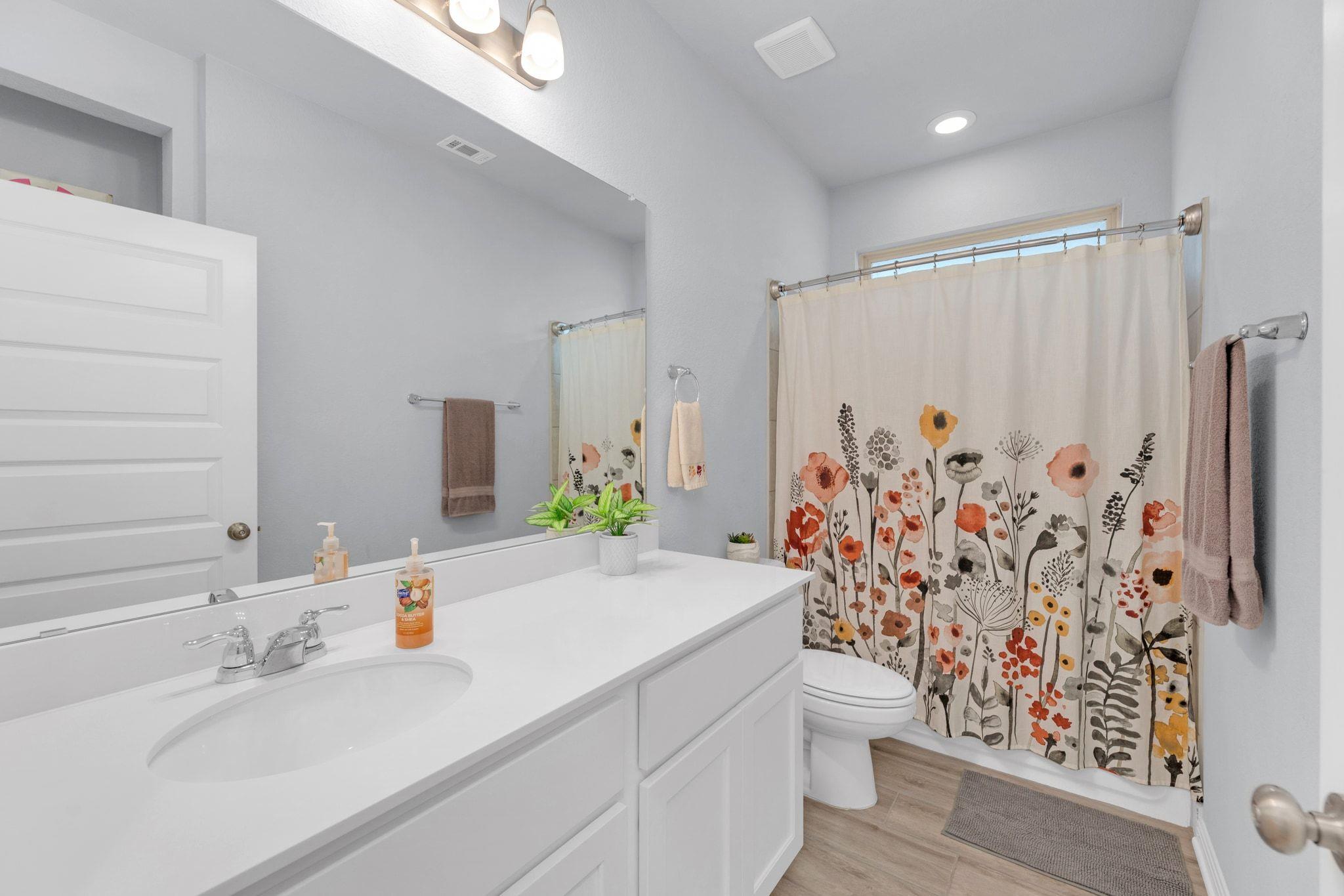 201 El Dorado Rd, Jarrell, TX 76537