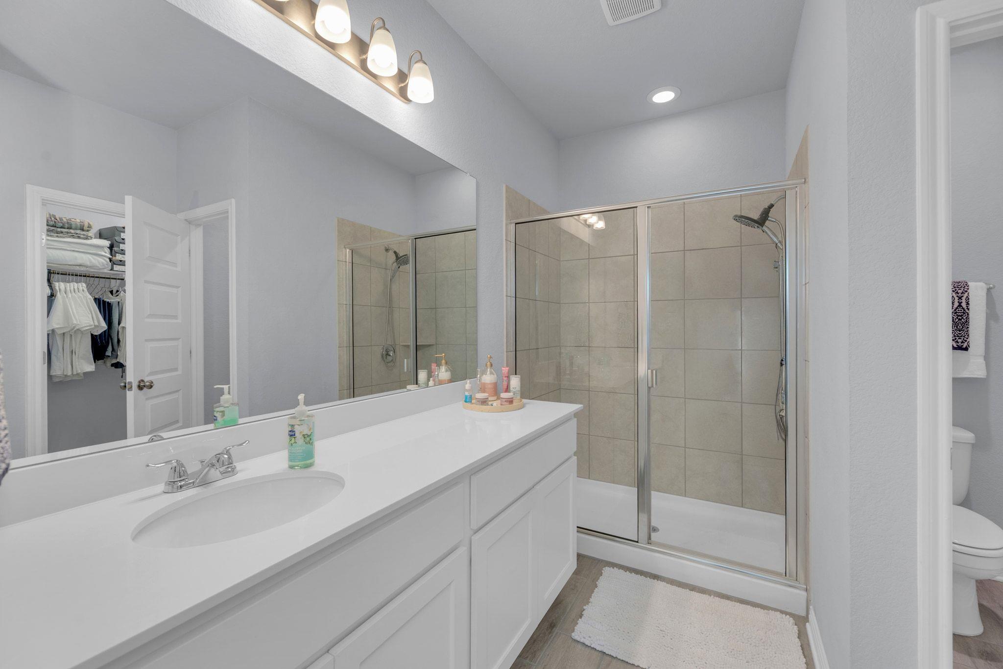 201 El Dorado Rd, Jarrell, TX 76537