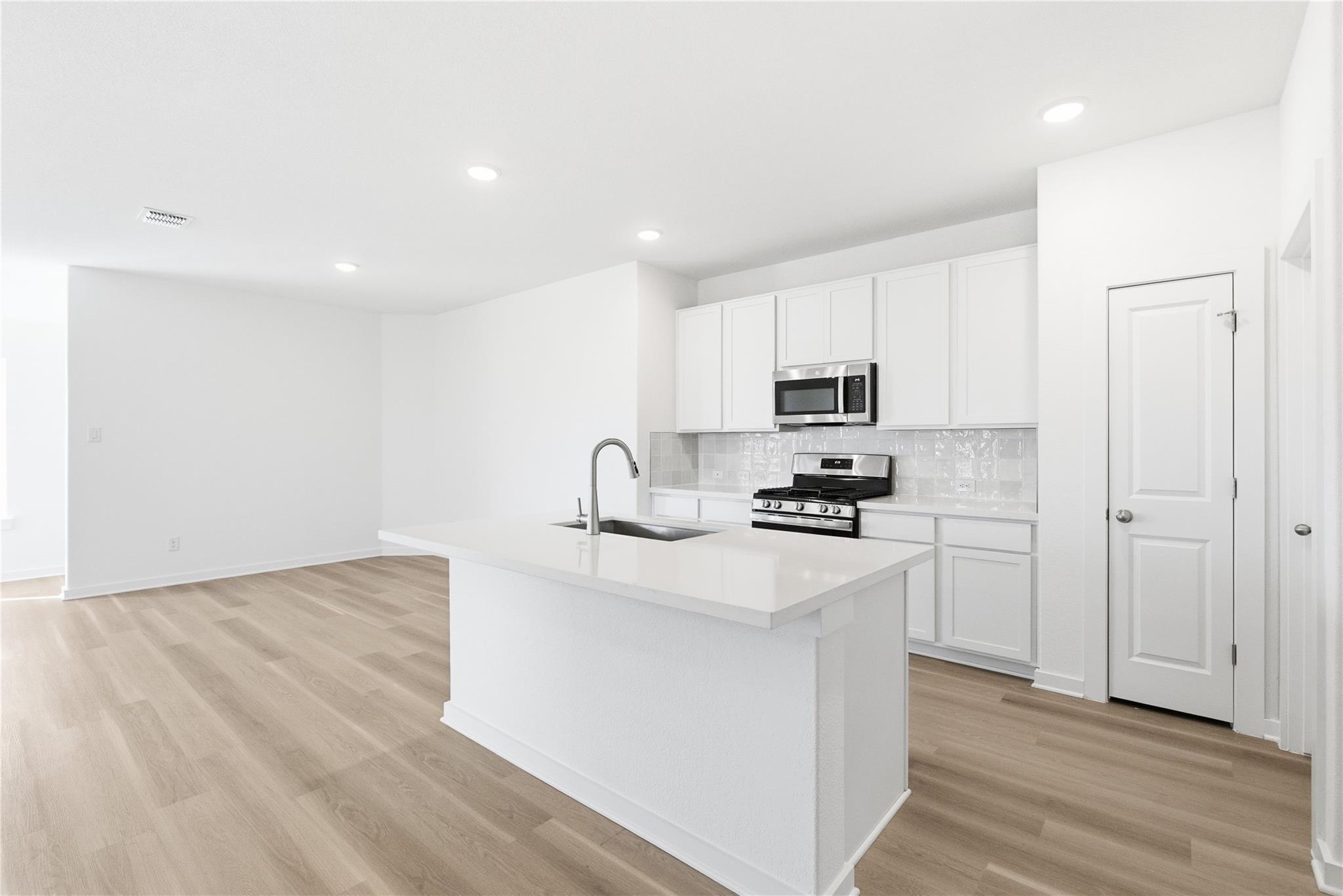 304 Joyful Ln, San Marcos, TX 78666