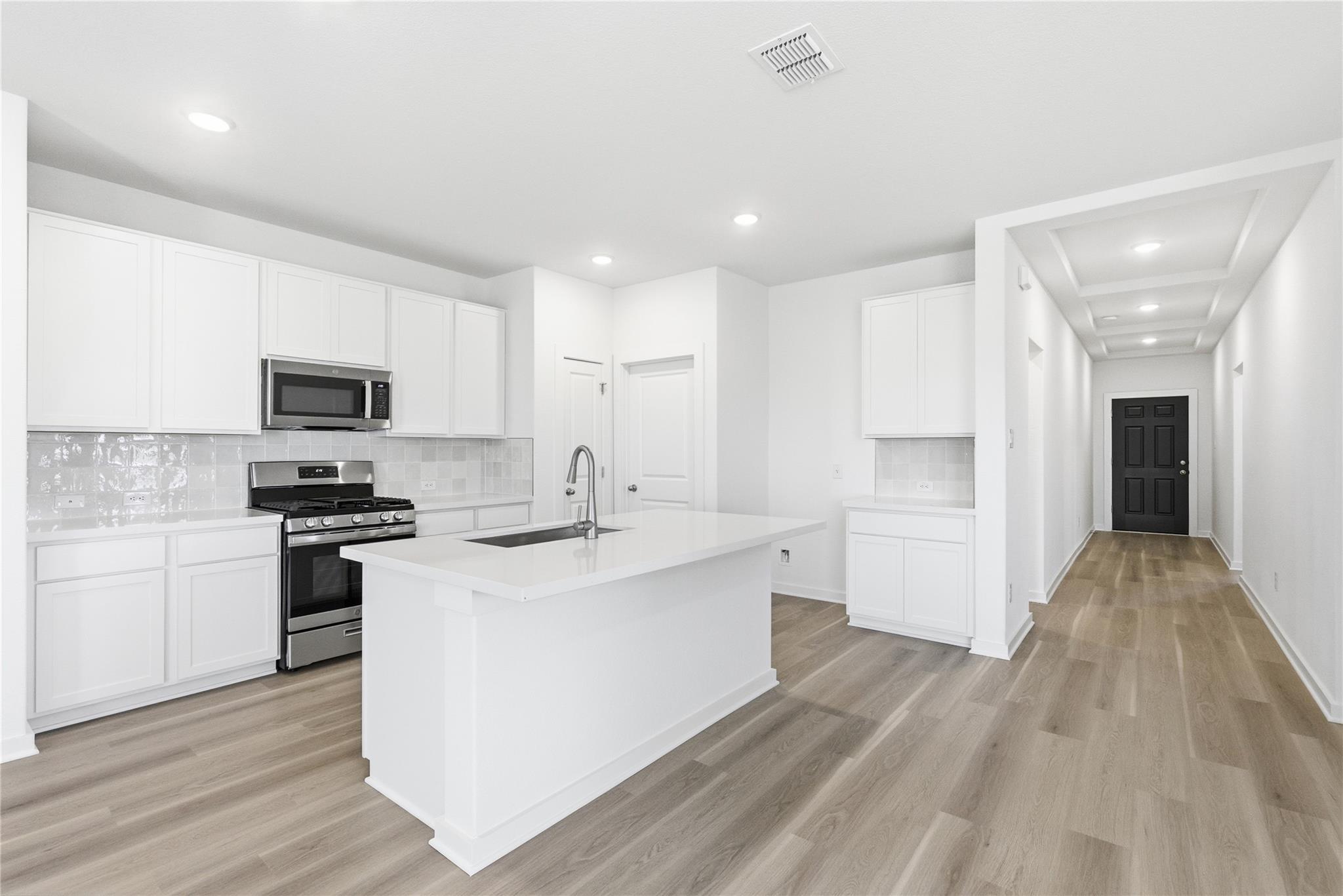 304 Joyful Ln, San Marcos, TX 78666