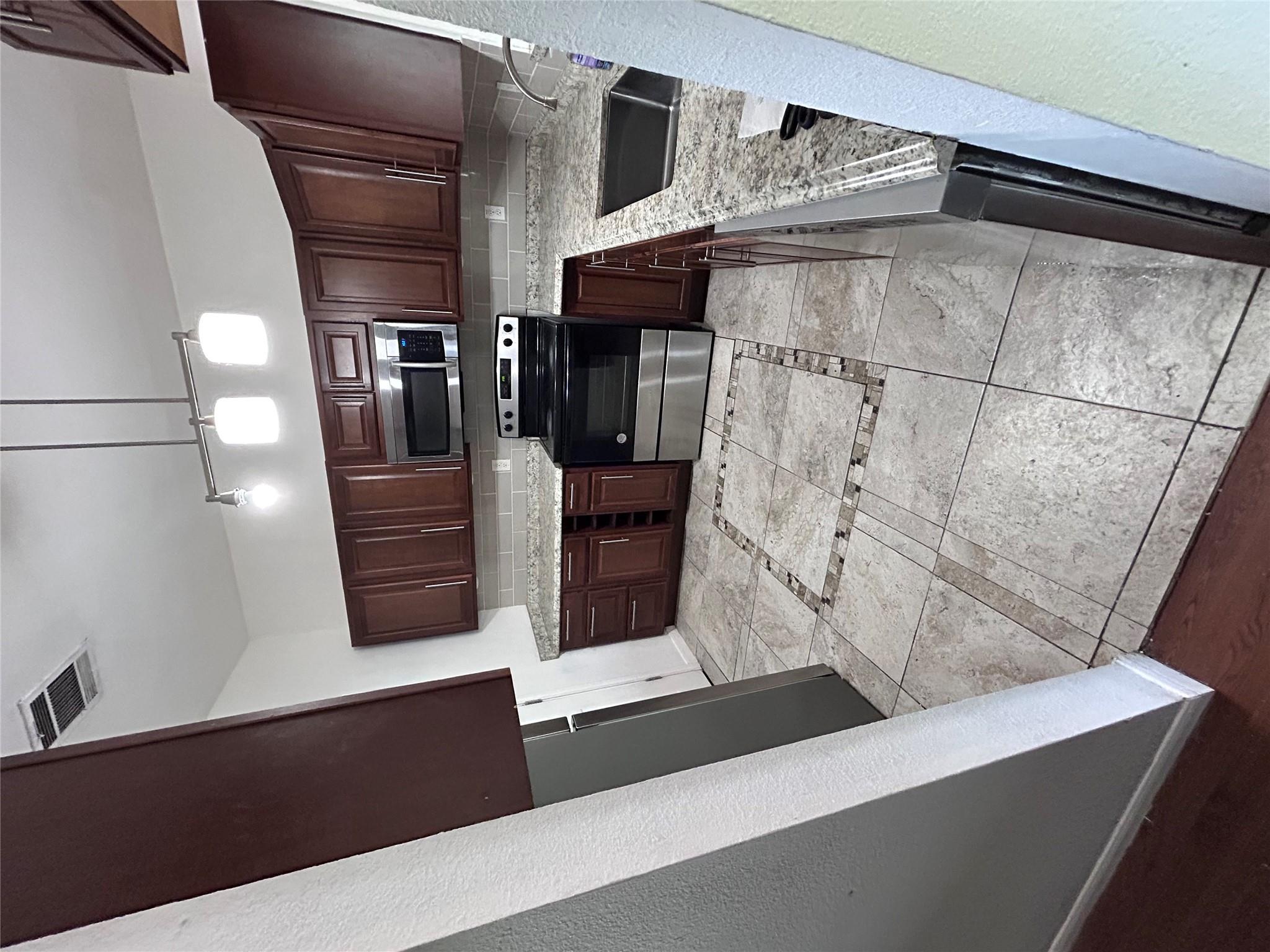 5708 Spring Meadow Rd, Austin, TX 78744