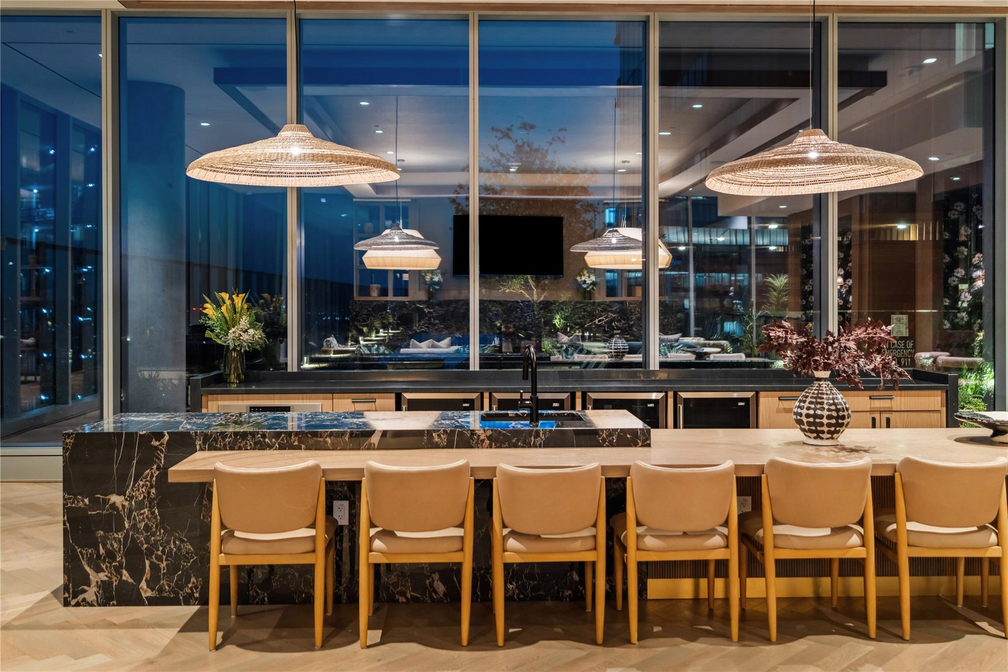 600 Guadalupe St # 6303, Austin, TX 78701