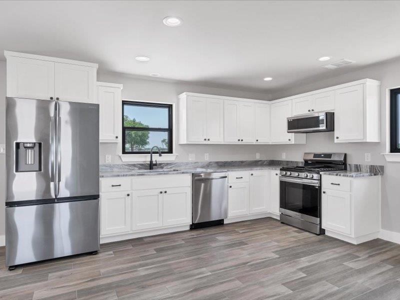 2719 Post Oak Rd, Webberville, TX 78653