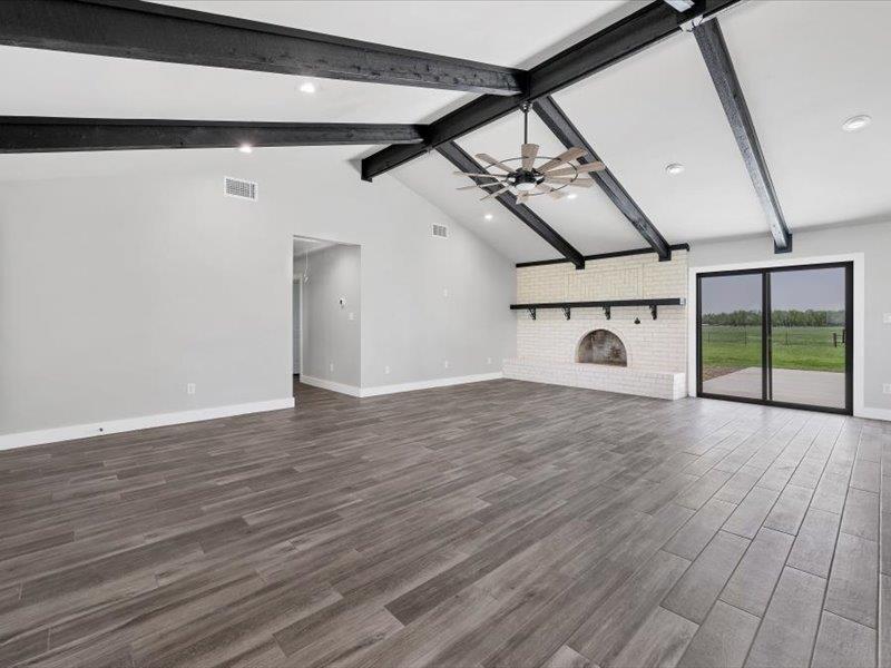 2719 Post Oak Rd, Webberville, TX 78653