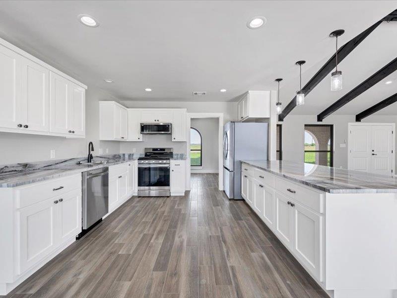 2719 Post Oak Rd, Webberville, TX 78653