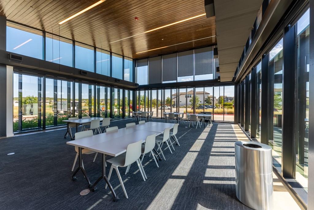 7304 Van Ness St, Austin, TX 78744