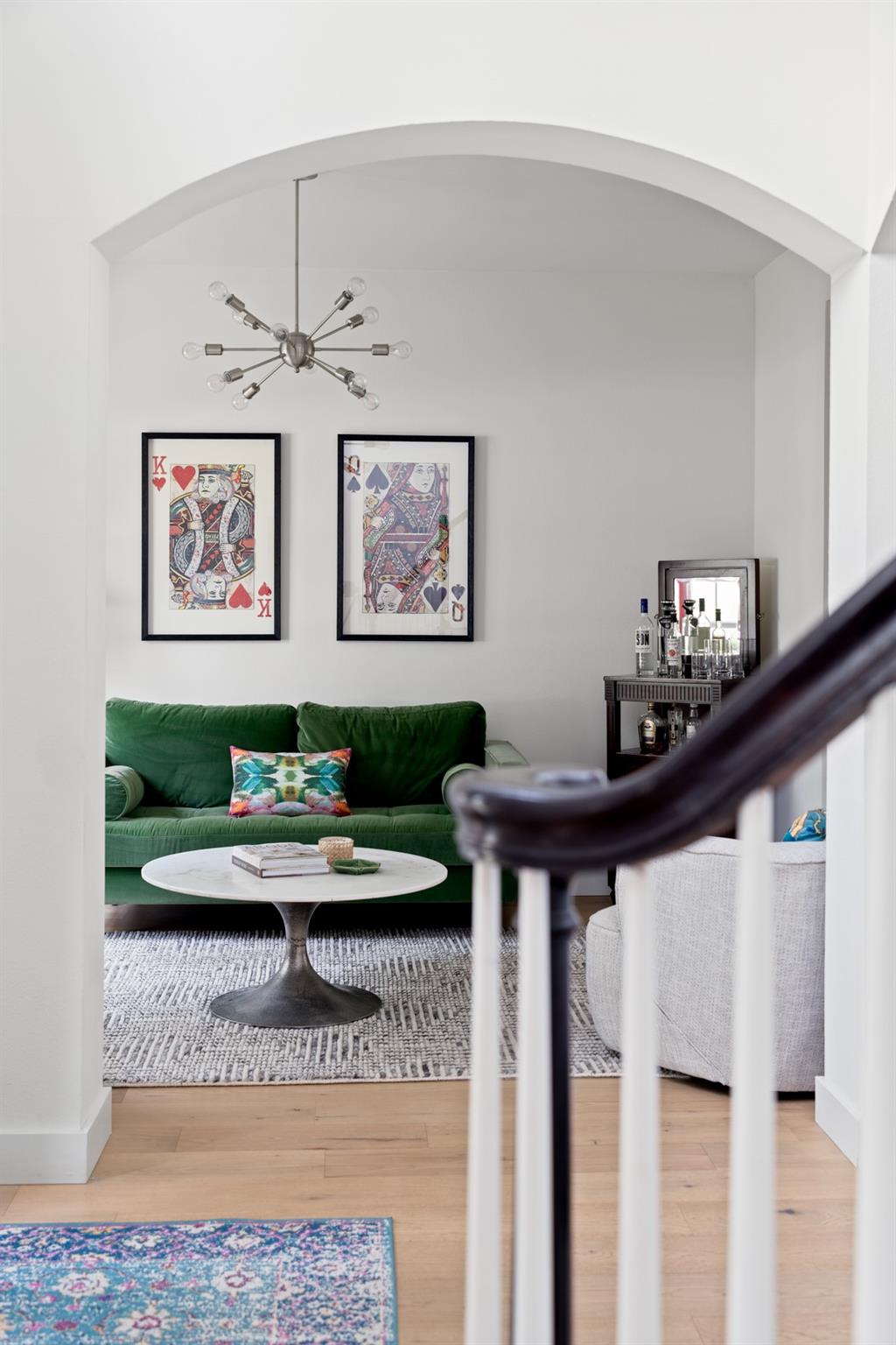 102 Hurst Creek Rd, Lakeway, TX 78734