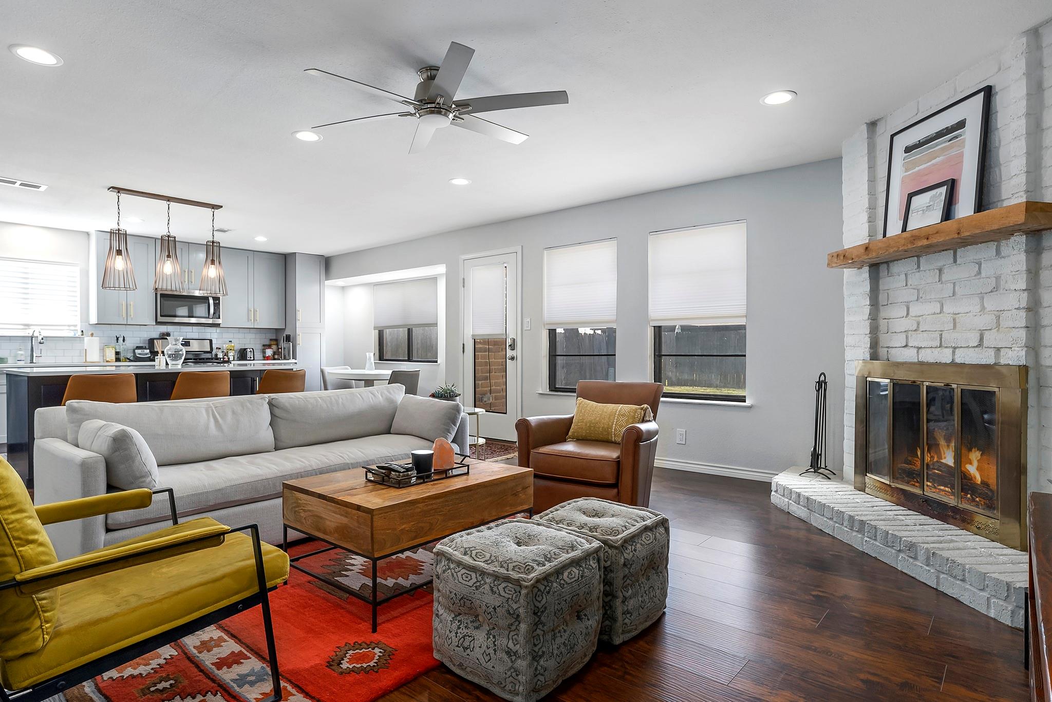 2507 Broken Oak Dr, Austin, TX 78745