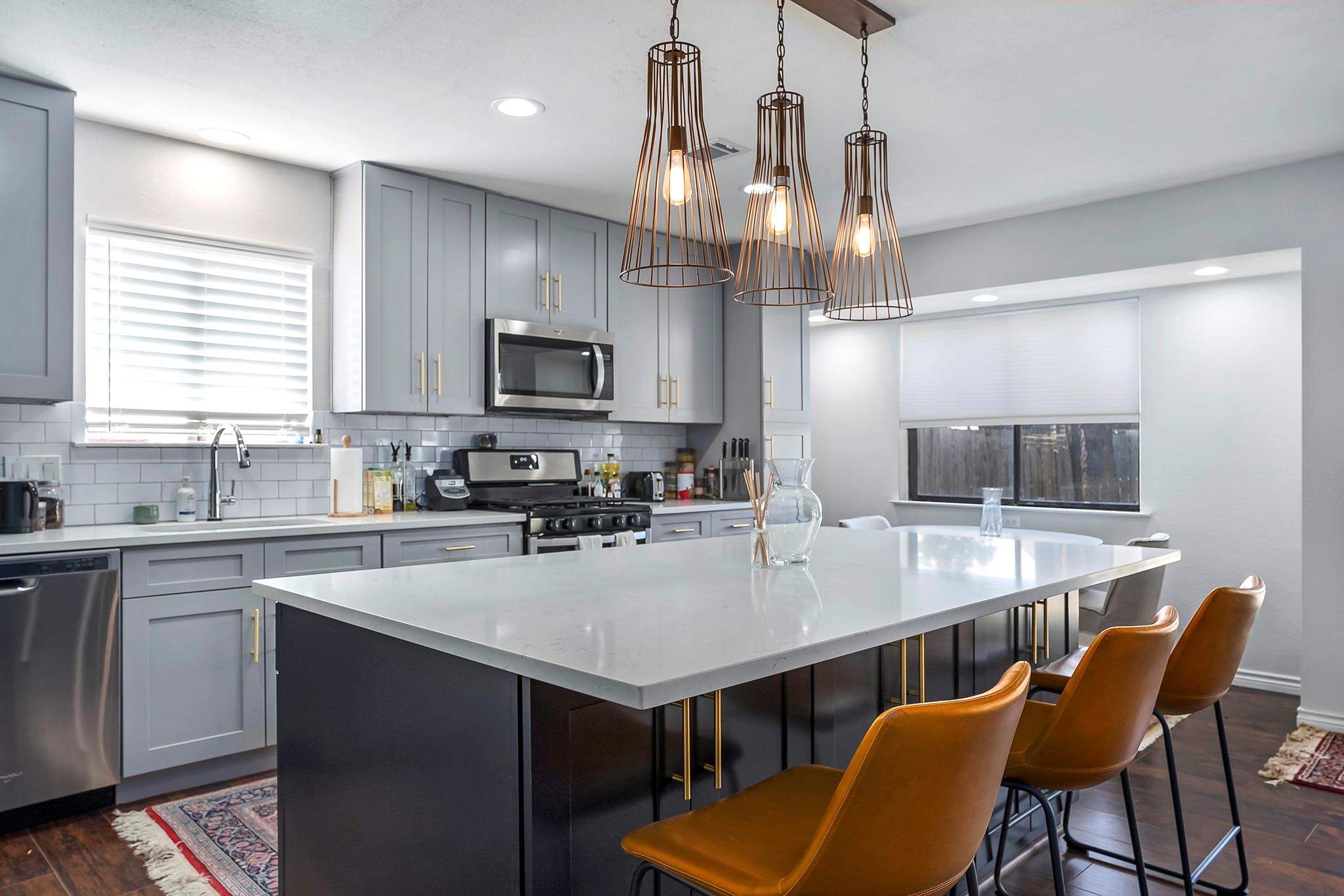 2507 Broken Oak Dr, Austin, TX 78745