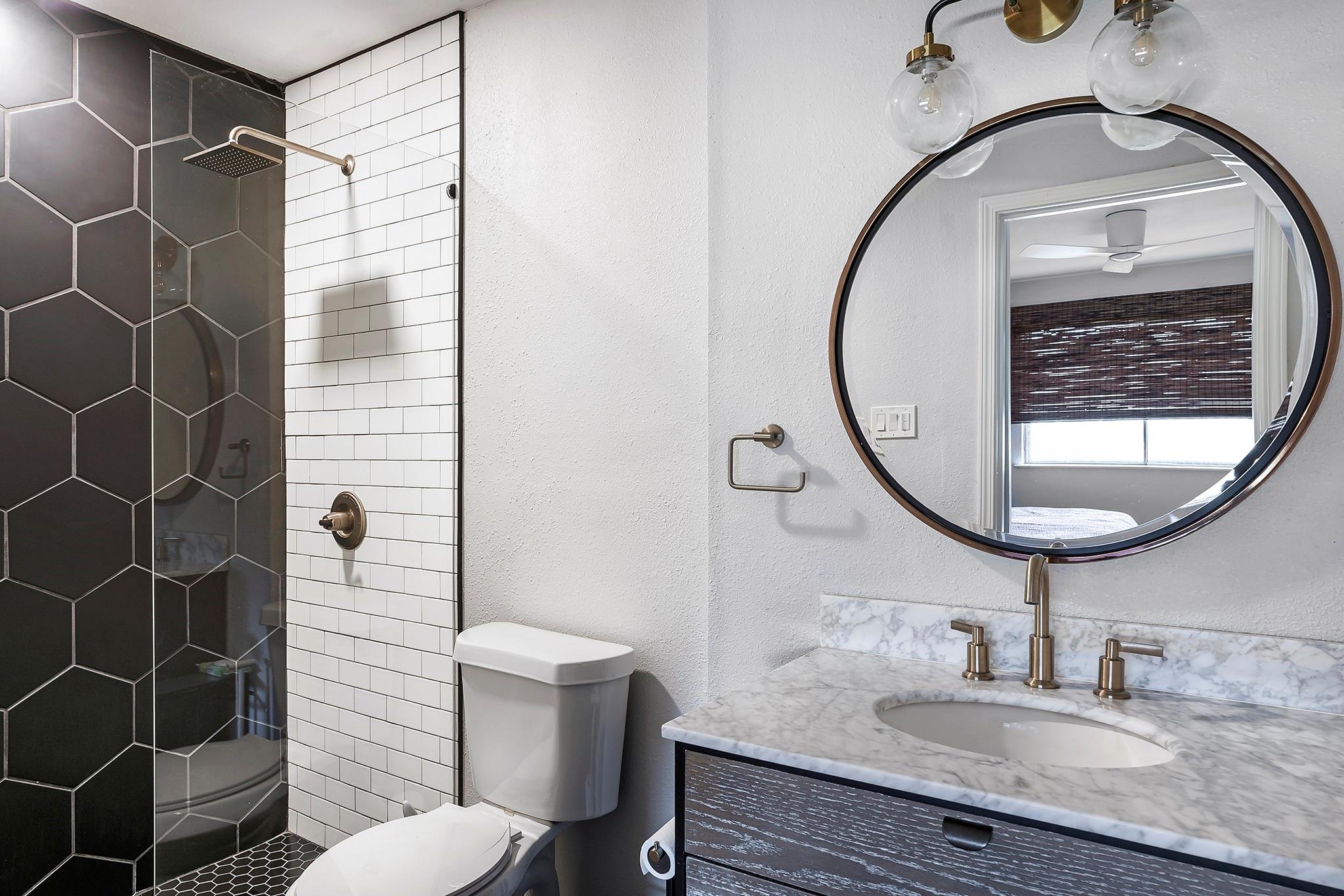 2507 Broken Oak Dr, Austin, TX 78745