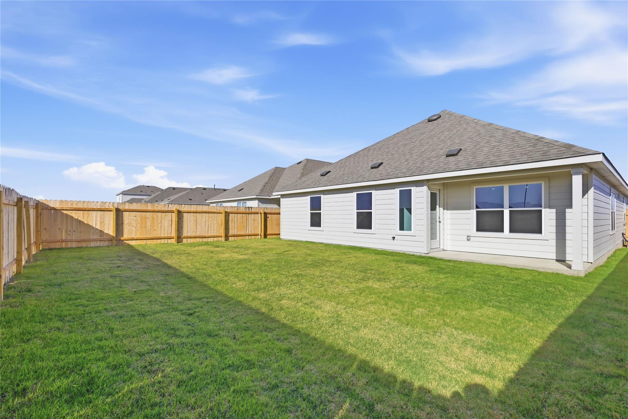 212 Hazy View Rd, San Marcos, TX 78666