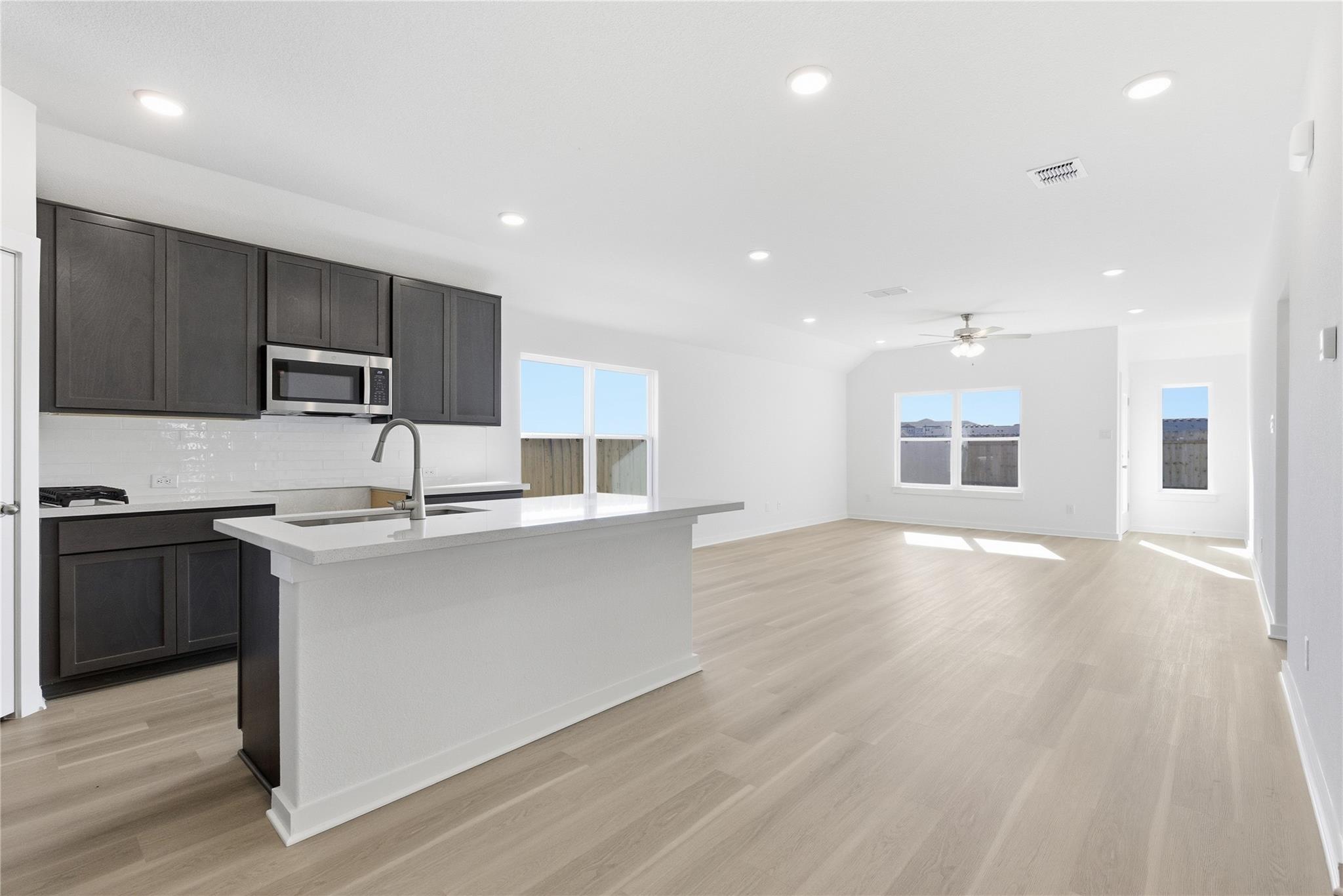 212 Hazy View Rd, San Marcos, TX 78666