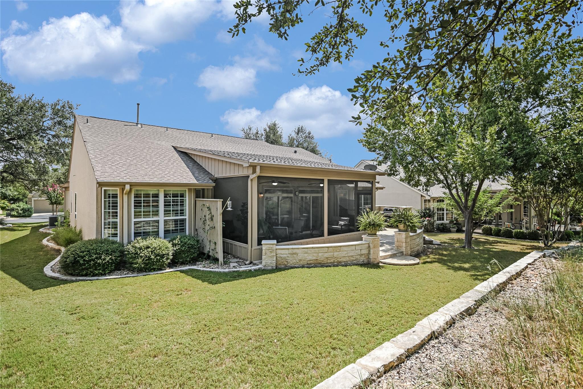 105 Whirlwind Cv, Georgetown, TX 78633