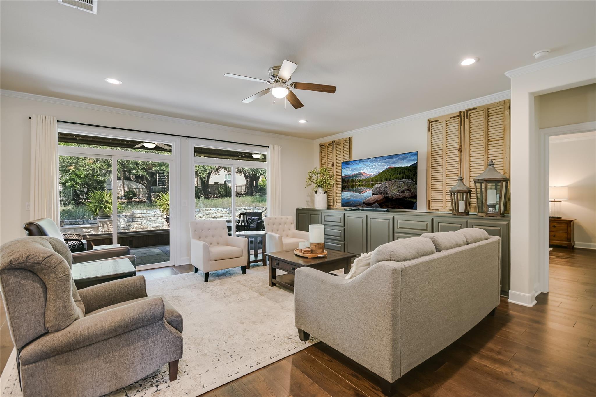 105 Whirlwind Cv, Georgetown, TX 78633