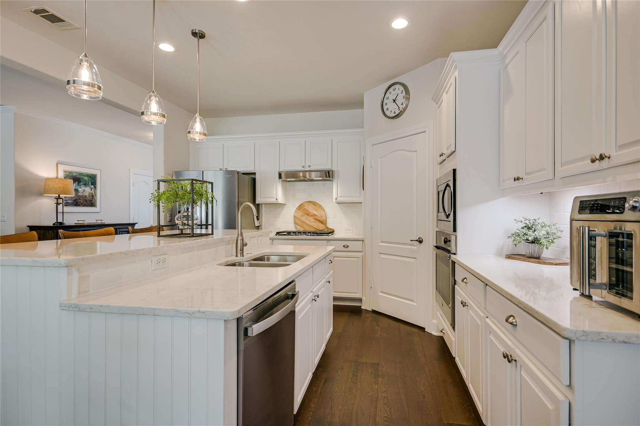 105 Whirlwind Cv, Georgetown, TX 78633