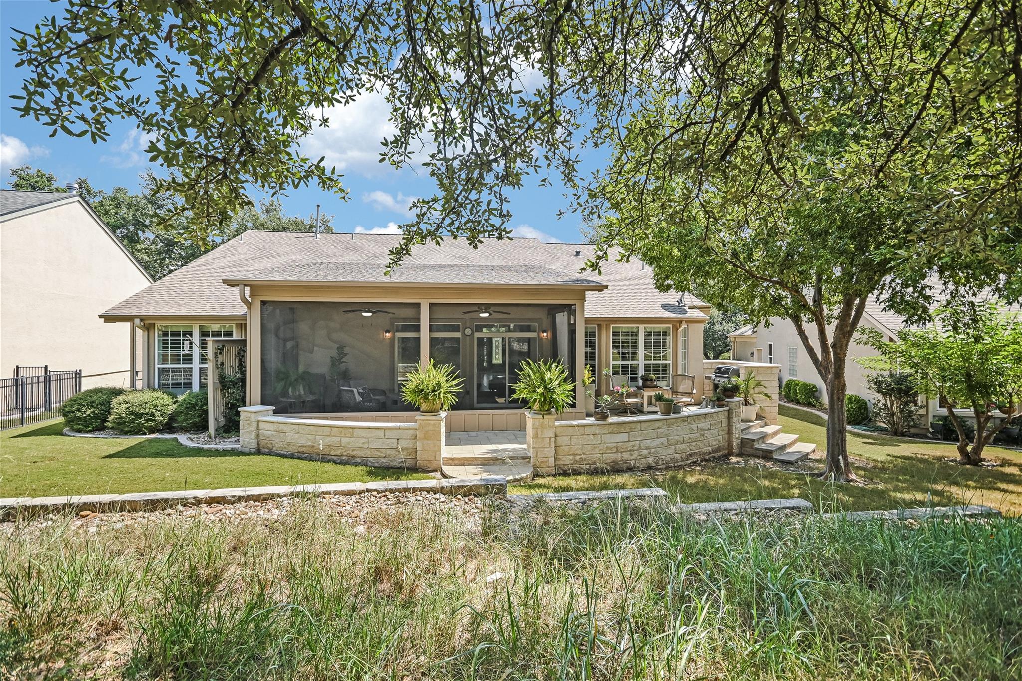 105 Whirlwind Cv, Georgetown, TX 78633